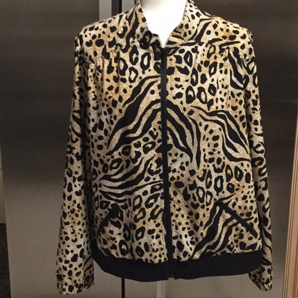 Chico’s leopard print L/S jacket. Black & Tan. New